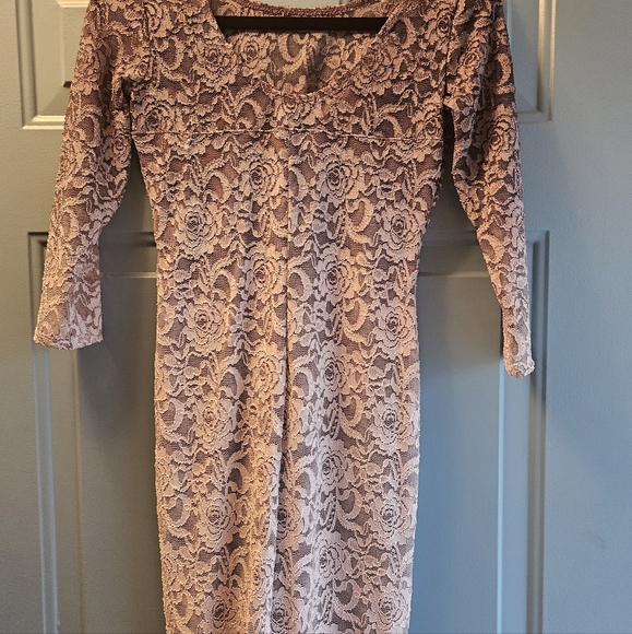 GLITTER Gray 3/4 Sleeve Lace Dress - Picture 7 of 7